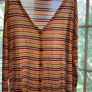 Women’s lightweight sweater/cardigan